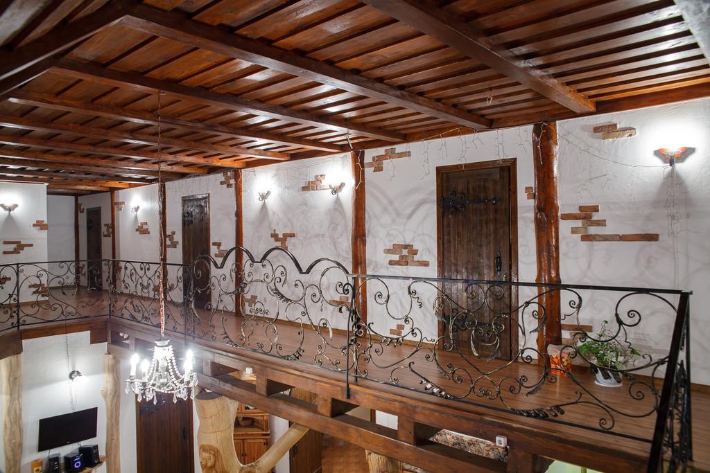 Karalinski Falvarok Tyzengauza Hotel Korolino  Quarto foto
